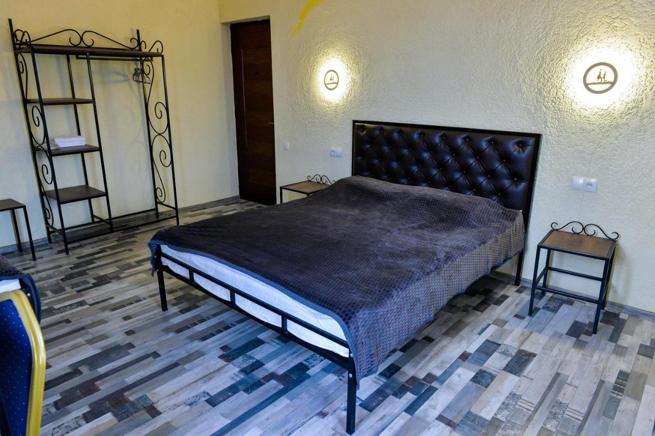 Green Flower Hotel Κουτάισι Εξωτερικό φωτογραφία