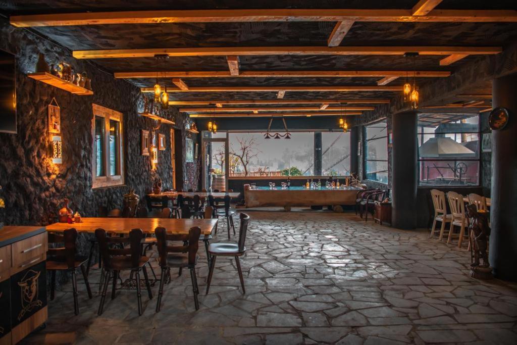 Green Flower Hotel Κουτάισι Εξωτερικό φωτογραφία