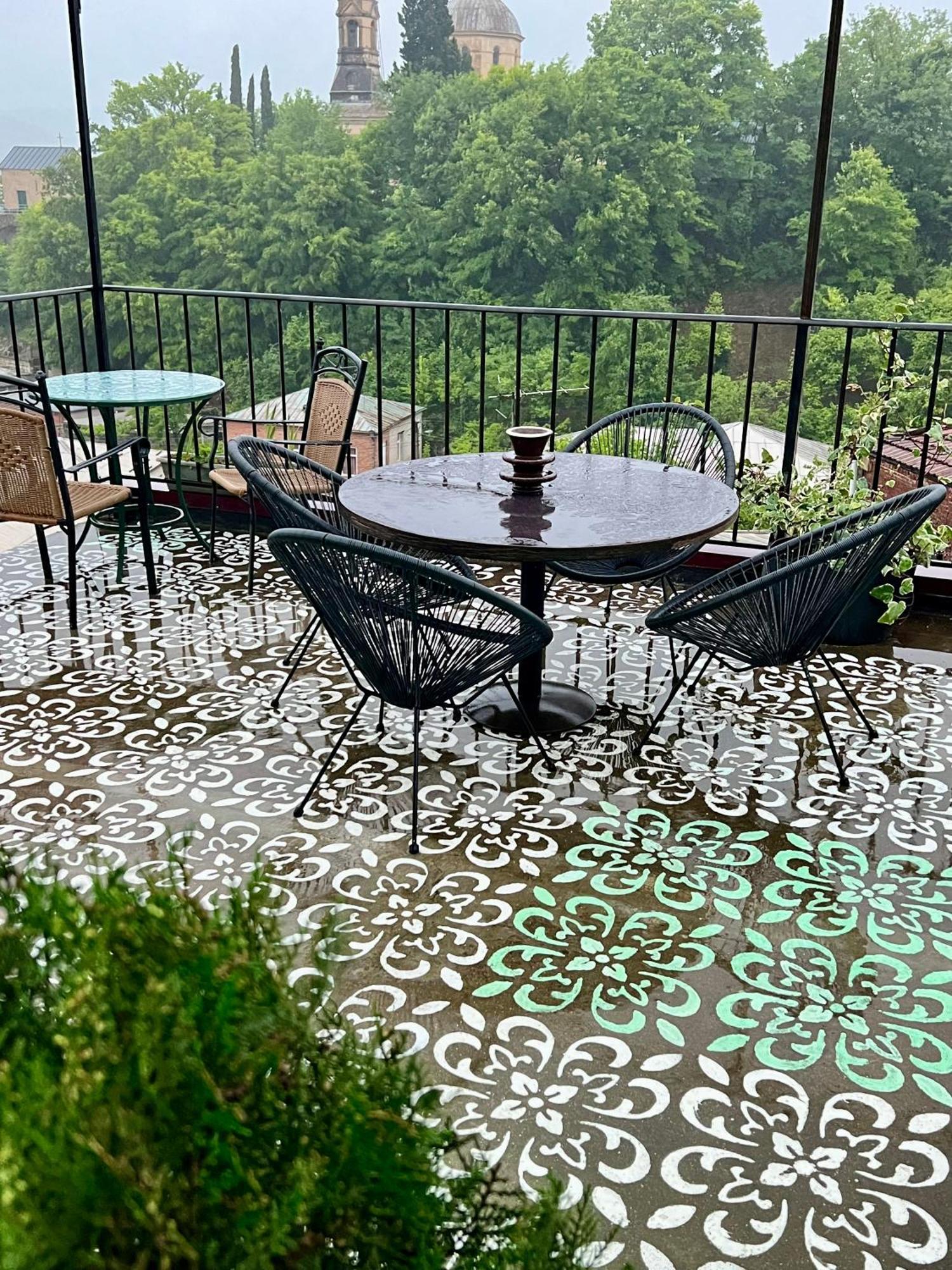 Green Flower Hotel Κουτάισι Εξωτερικό φωτογραφία