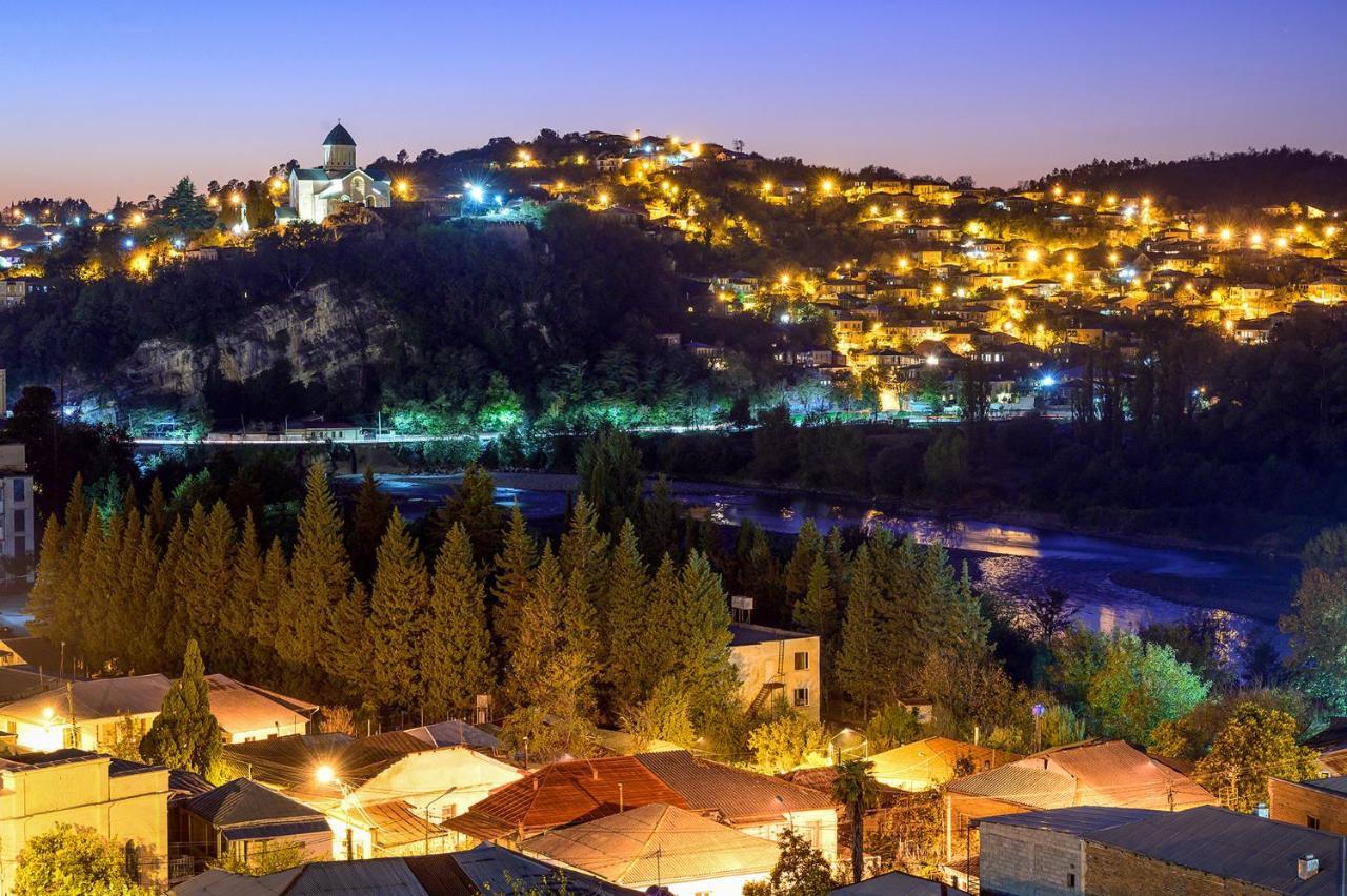 Green Flower Hotel Κουτάισι Εξωτερικό φωτογραφία